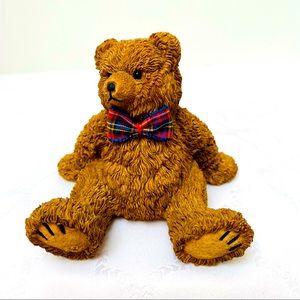 PawPrints resin Bear figurine Beau Bears by Goebel 1995 Brutus with a bow tie.